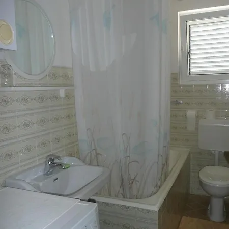In Rab Insel Rab 16498 Apartment *